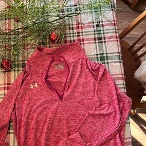 Under Armour heat guard loose fit quarter zip pull over